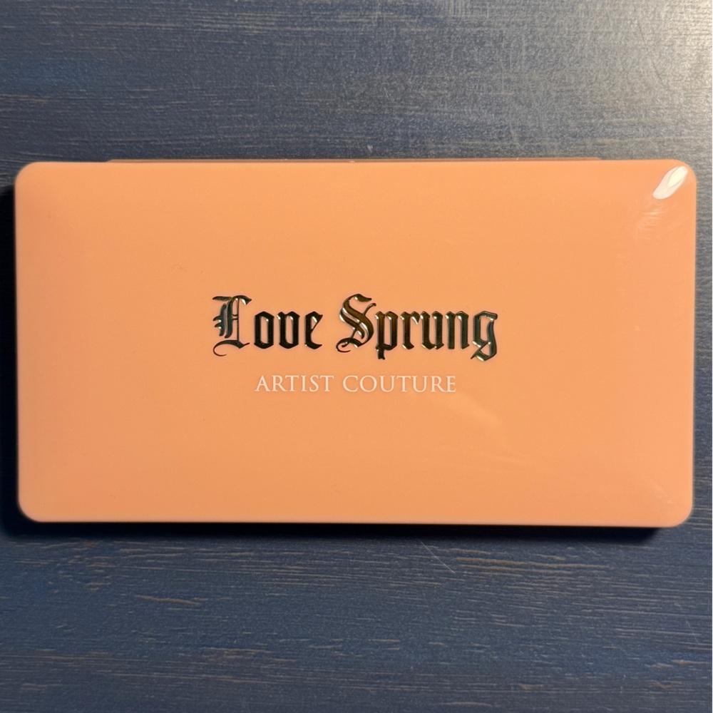 Artist Couture Face Palette- Love Sprung